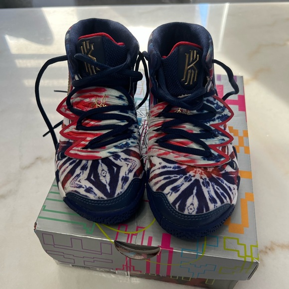 Collectable shoes for boys kyrie Nike - Picture 3 of 7